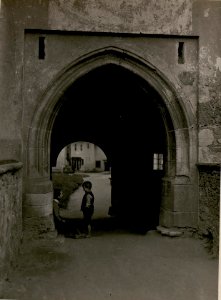 Maria Saal, Befestigtes Tor am Friedhof. (BildID 15509809)