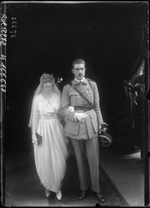 Mariage du lieutenant Jean Gosset-Grainville et de Mlle Denise Roland-Gosselin, à l'église Saint-Pierre-de-Chaillot (1919)