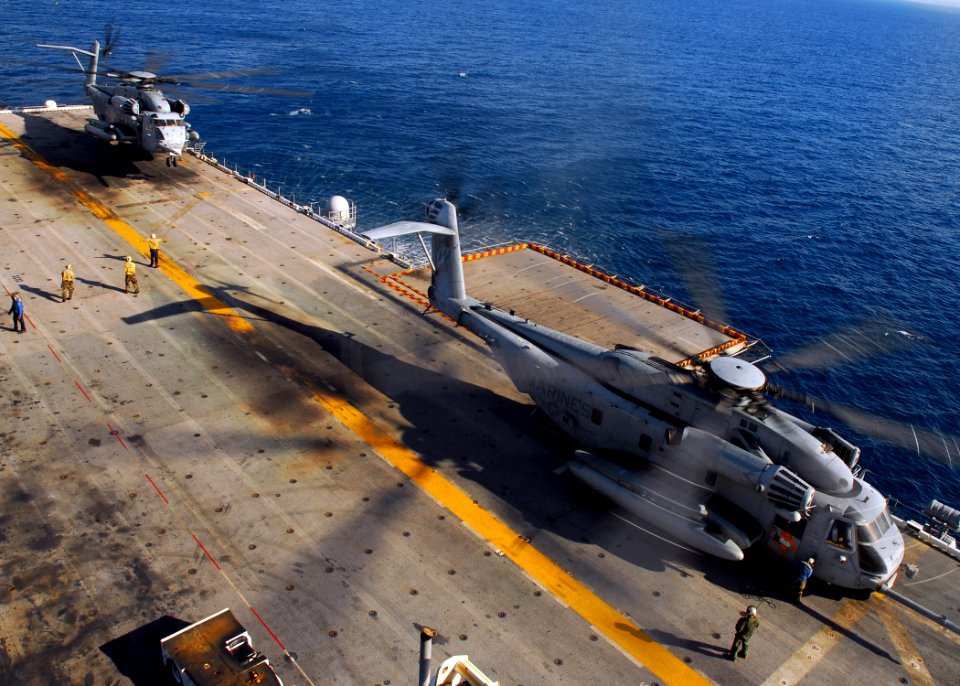Marines disembark after six-month deployment aboard USS Peleliu DVIDS126446