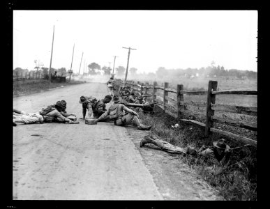 Marines during reenactment of Pickett's Charge at the battle of Gettysburg. Pennsylvania LCCN2016891530
