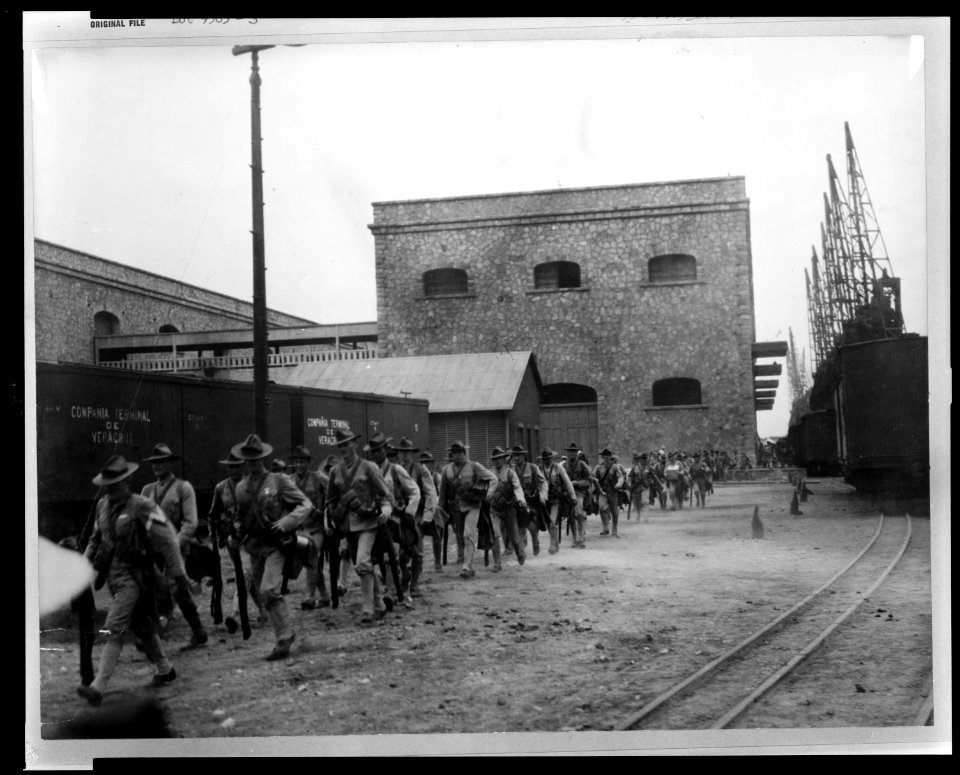 Marines marching to station - Mexican War LCCN2010651723