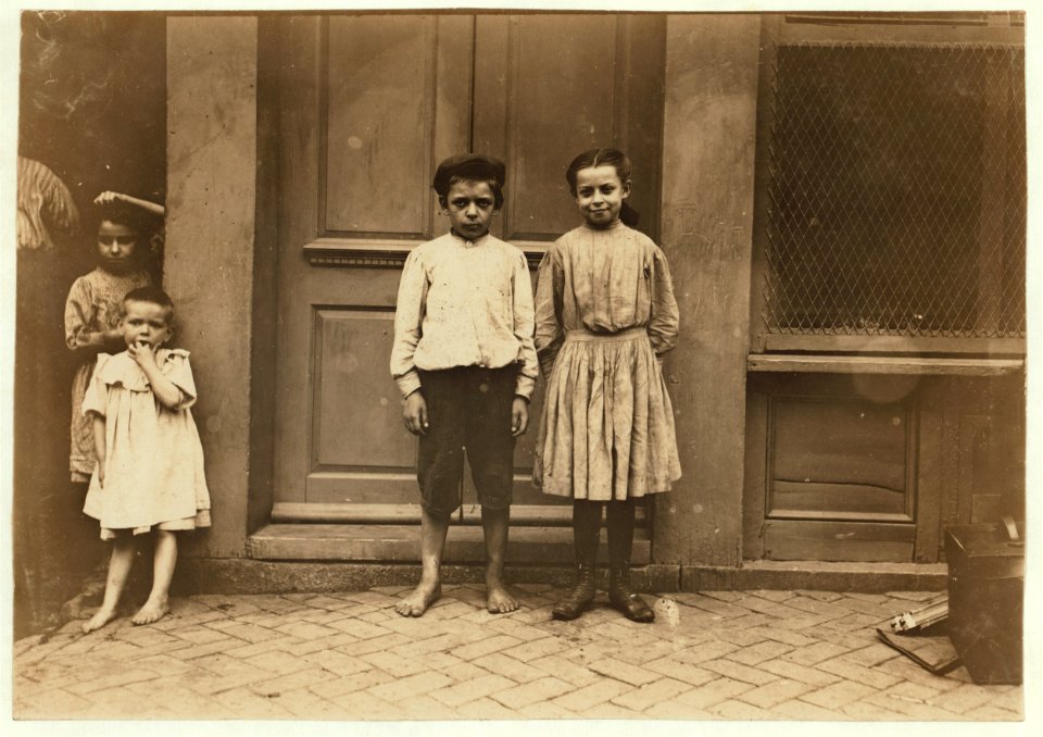 Marie and Albert Kawalski. 615 S. Band St., Baltimore, Md. Albert is 10 and Marie 11 years old. They worked, with mother, last winter, shucking oysters for Varn & Beard Packing Co., Young LOC nclc.00749