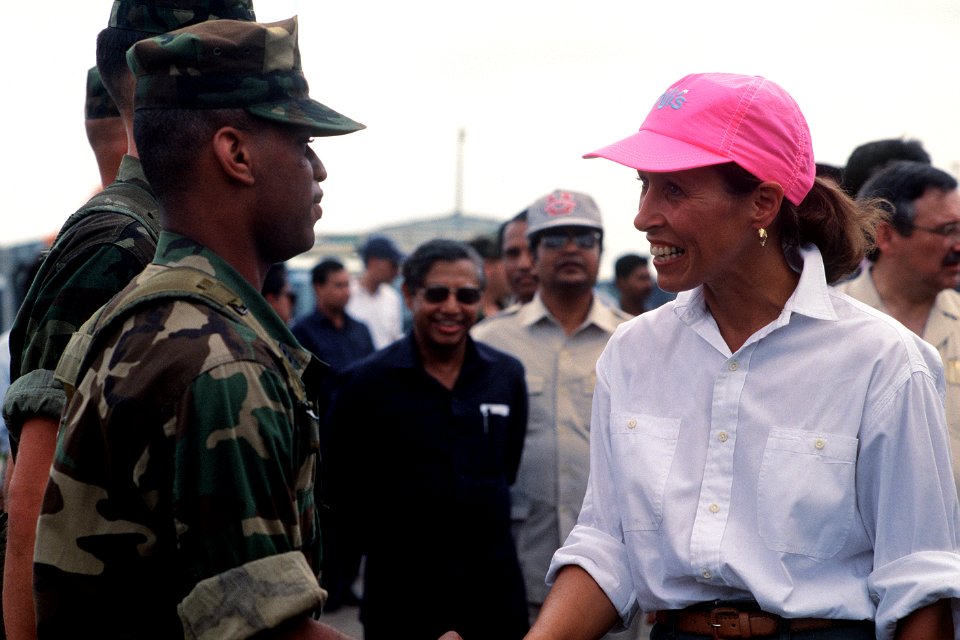 Marilyn Quayle greets Marines upon her arrival at Chittagong Airport