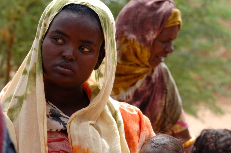 Marines, Sailors hand out supplies to villagers in Petit Douda, Djibouti DVIDS78696