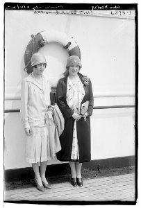 Marion and Alice Tully LCCN2014718366
