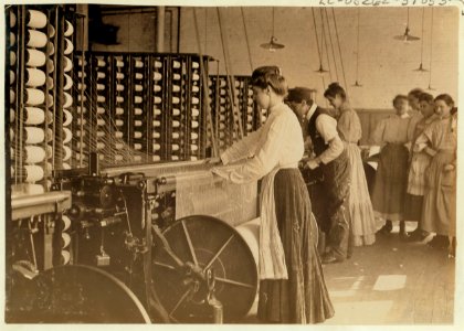 Mollahan Mill, Newberry, S.C. Type of young woman at spinning machine in cotton mills. LOC cph.3a51101