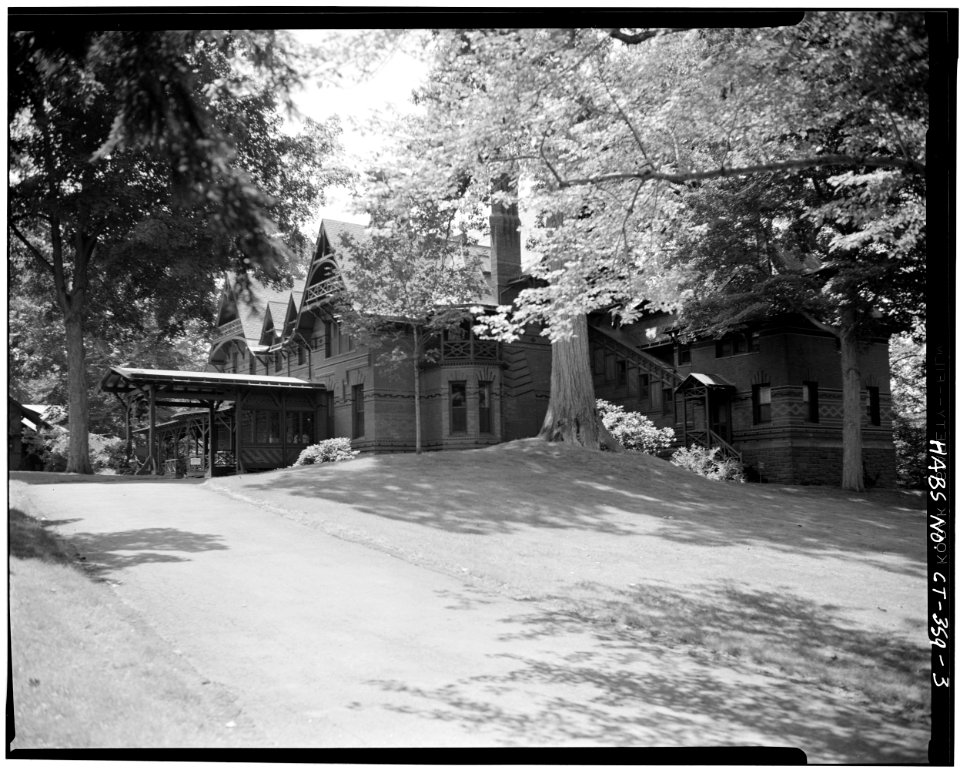 Mark Twain House - HABS photo 023145pu