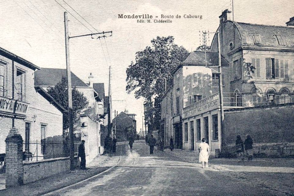 Mondeville clopee tramway