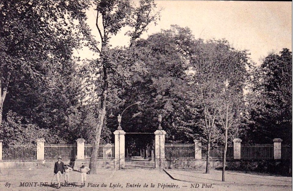 Mont-de-Marsan - Place du Lycée 5