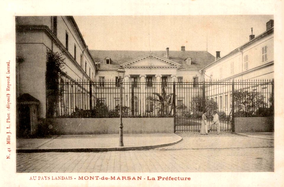 Mont-de-Marsan - Préfecture 5