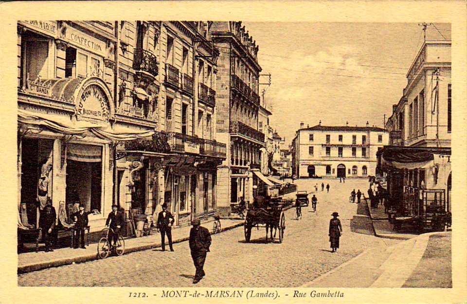 Mont-de-Marsan - Rue Gambetta 2