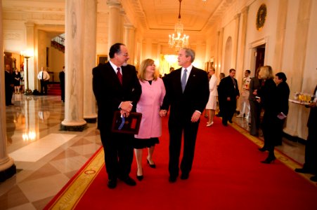 Monsoor family receives Medal of Honor DVIDS98423