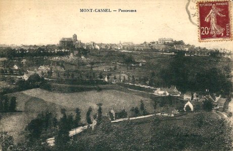 Mont-Cassel panorama postcard 1