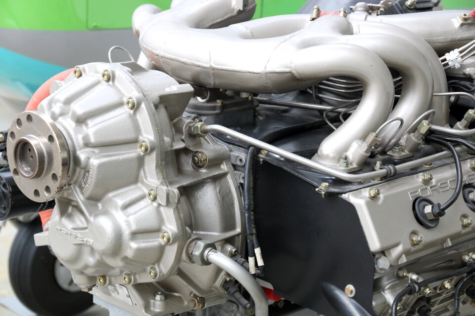 Porsche aircraft engine