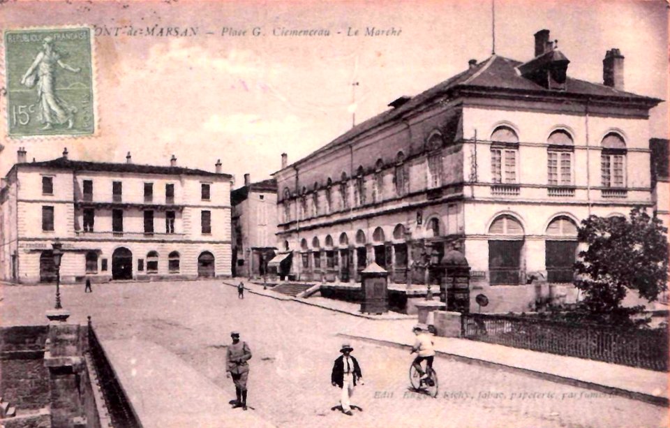 Mont-de-Marsan - Place G. Clémenceau