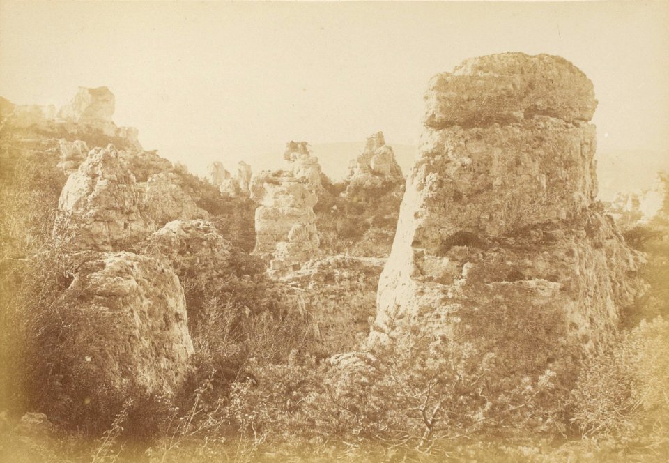 Montpellier-le-Vieux - Entrée du cirque de la Millière (Martel-Chabanon, 1884)