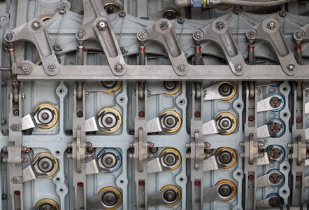 Inlet vanes variable