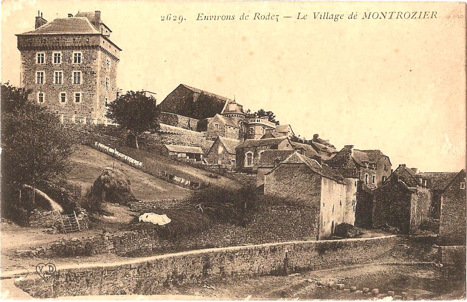 Montrozier - Bourg 1
