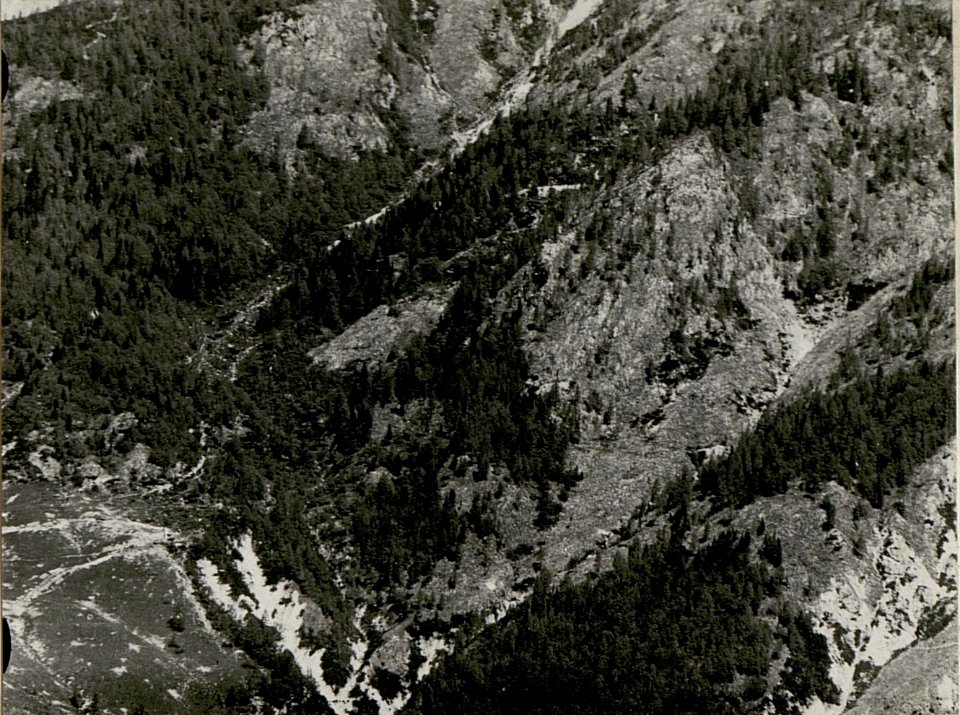 Montasch, Köpfach und Mittagskofel von dem kl. Nabois ¤ 1725 V. Teilbild (BildID 15517032)