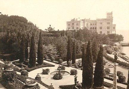 Miramare mit Garten