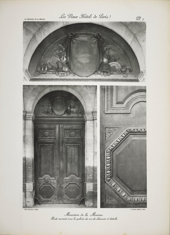 Ministère de la Marine. Porte ouvrant sous la galerie du rez-de-chaussée et détails (jlpw15 0732)