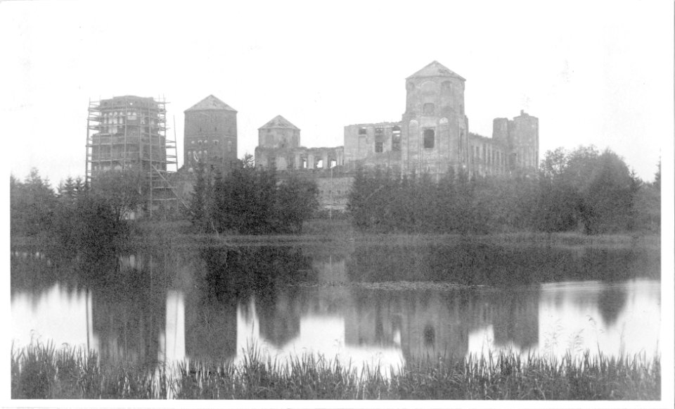 Mirski zamak, Zamkavy. Мірскі замак, Замкавы (A. Visłocki, 1923) (6)