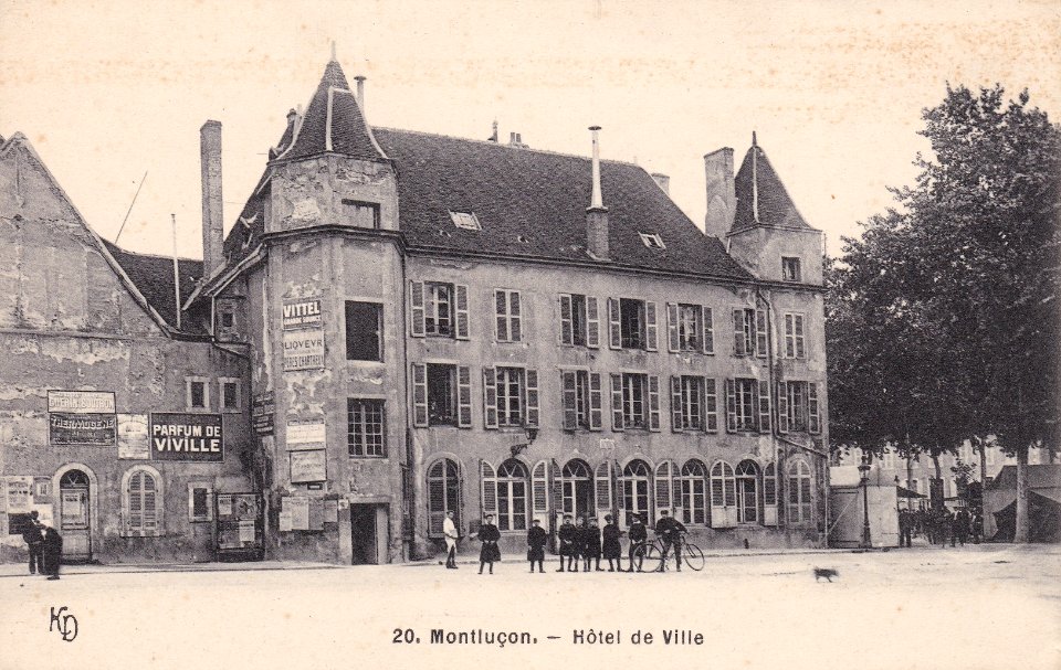 Montluçon - Hotel de Ville (KD)