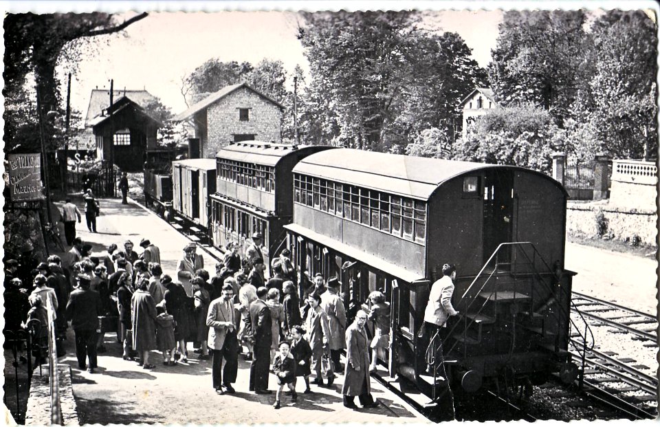 MONTMORENCY Le Train