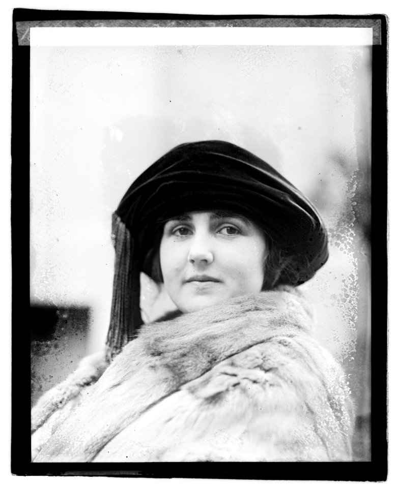 Miss Alice Mann LOC npcc.05261