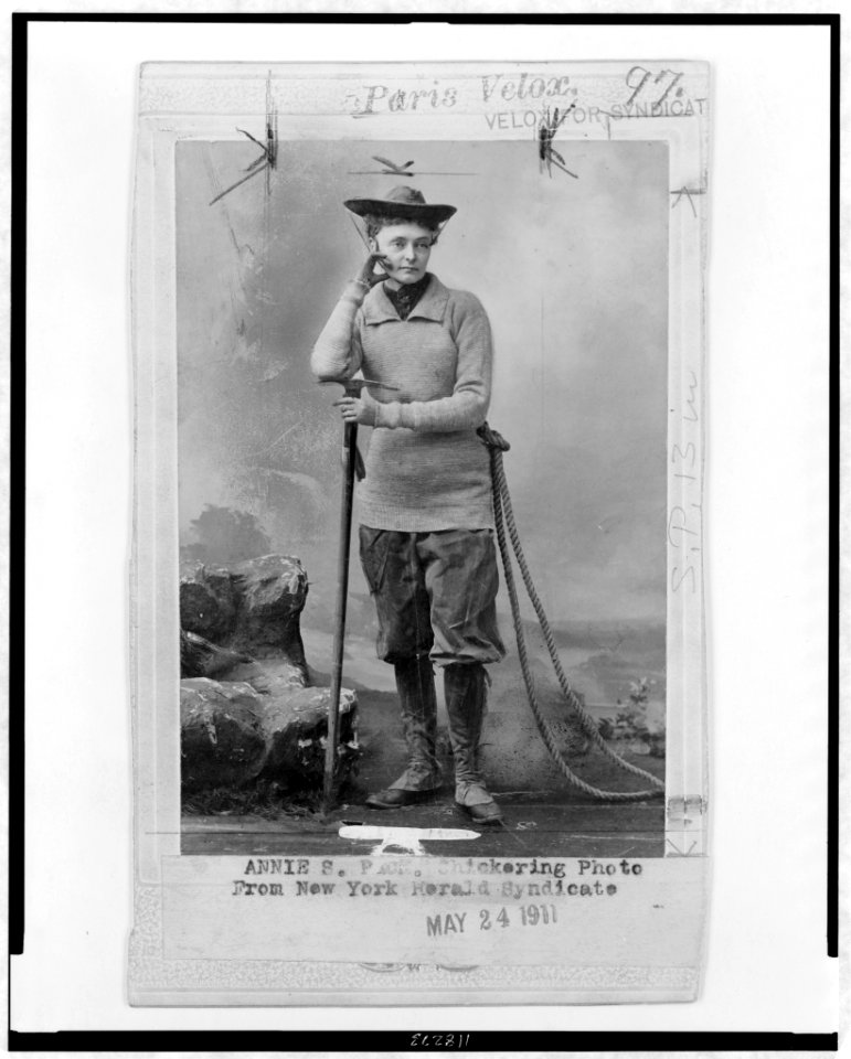 Miss Annie S. Peck, full-length portrait, facing slightly right LCCN97504565