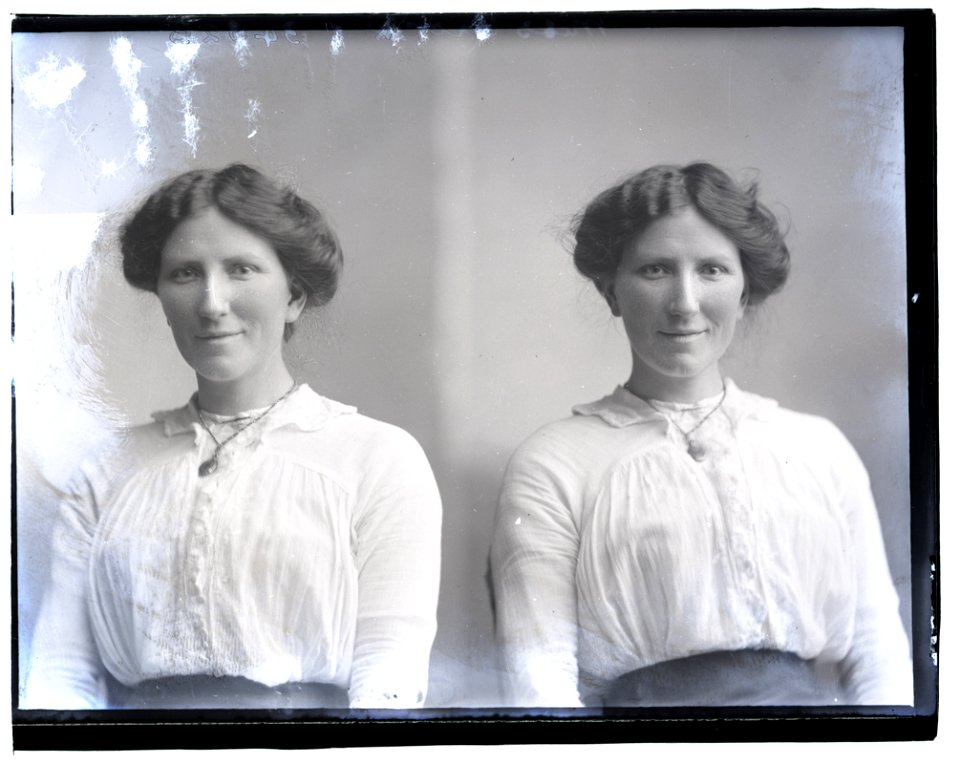 Miss Brock, 19 Nov 1915 (16858566977)