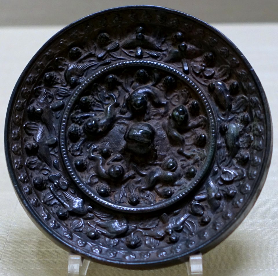 Mirror with sea beast and grape design, Manako, Hoshino-mura, Yame-shi, Fukuoka, Nara period, 700s AD, bronze - Tokyo National Museum - Tokyo, Japan - DSC09405