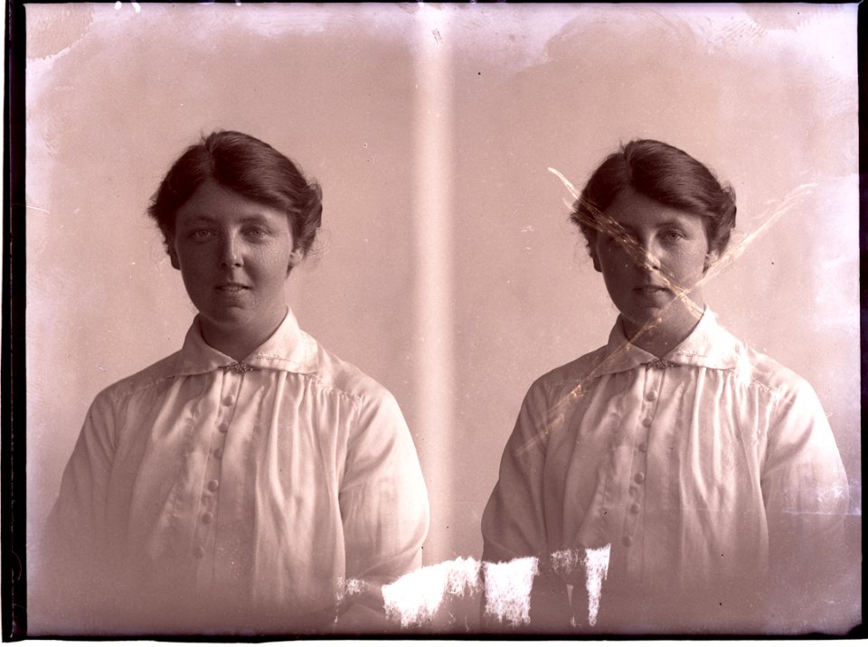 Miss Crimp, 20 May 1916 (17064505962)