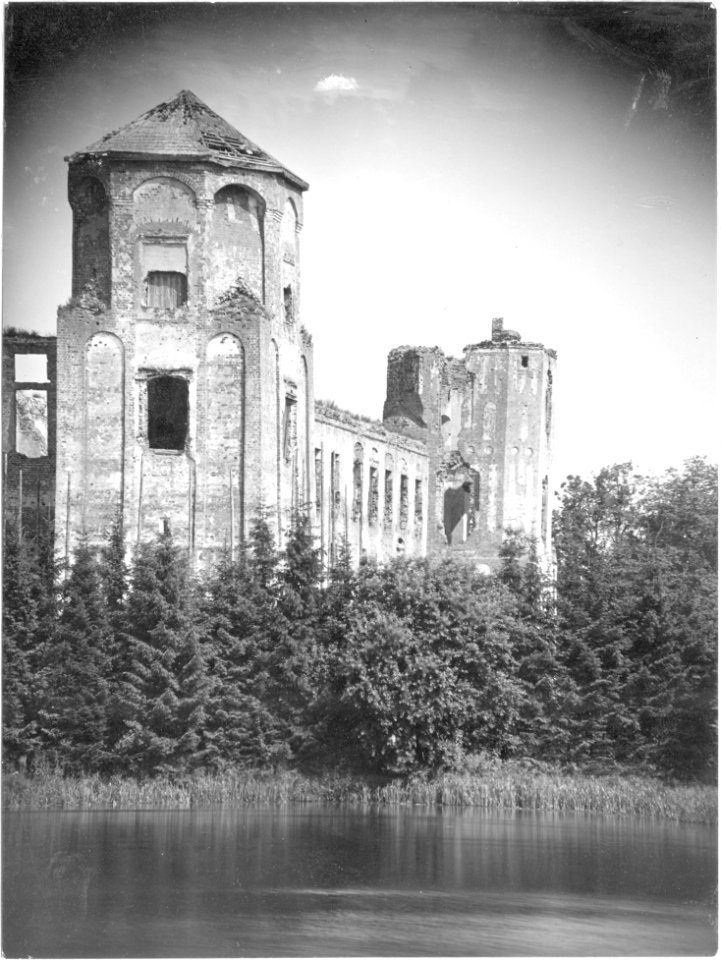 Mirski zamak, Zamkavy. Мірскі замак, Замкавы (A. Visłocki, 1923) (8)