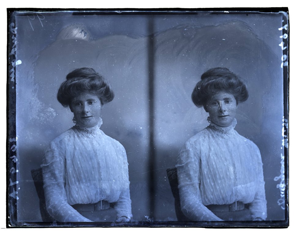Miss Dudgen, 25 Nov 1909 (16516504980)