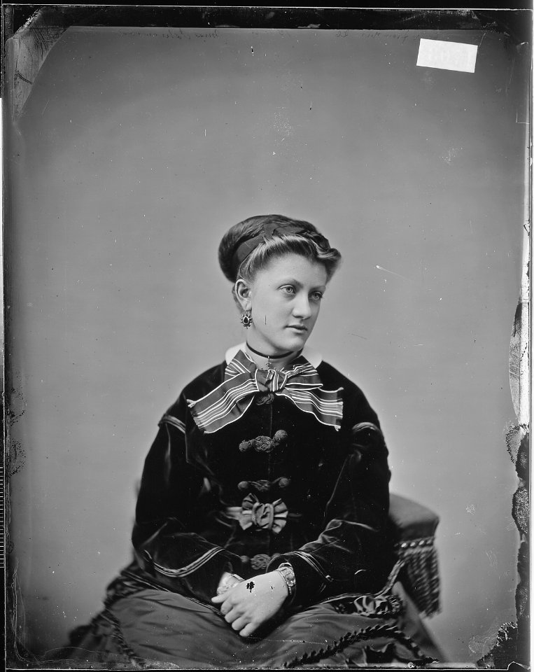 Miss Isherwood, or Miss Sherwood - NARA - 525906