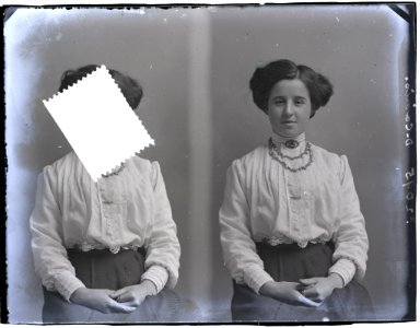Miss D Corris, 4 Oct 1911 (17065220321)