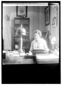 Miss M.B. Cain, 6-27-22 LCCN2016846508
