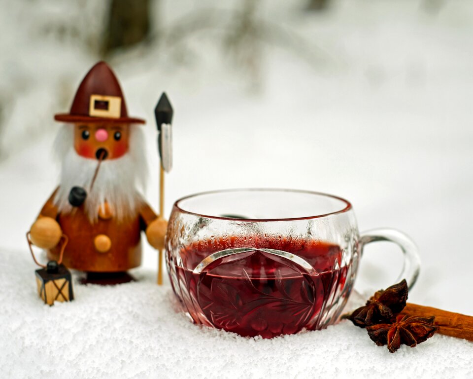 Alcoholic red wine benefit from