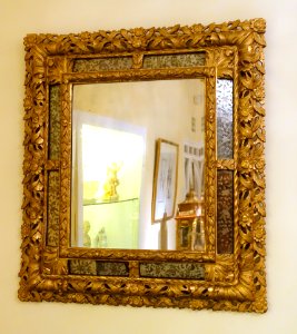 Mirror, unidentified - Museo Nacional de Artes Decorativas - Madrid, Spain - DSC08410