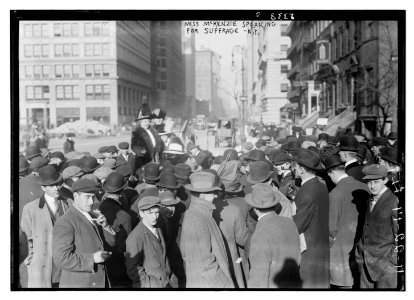 Miss McKenzie speaking for suffrage - N.Y. LCCN2014689975