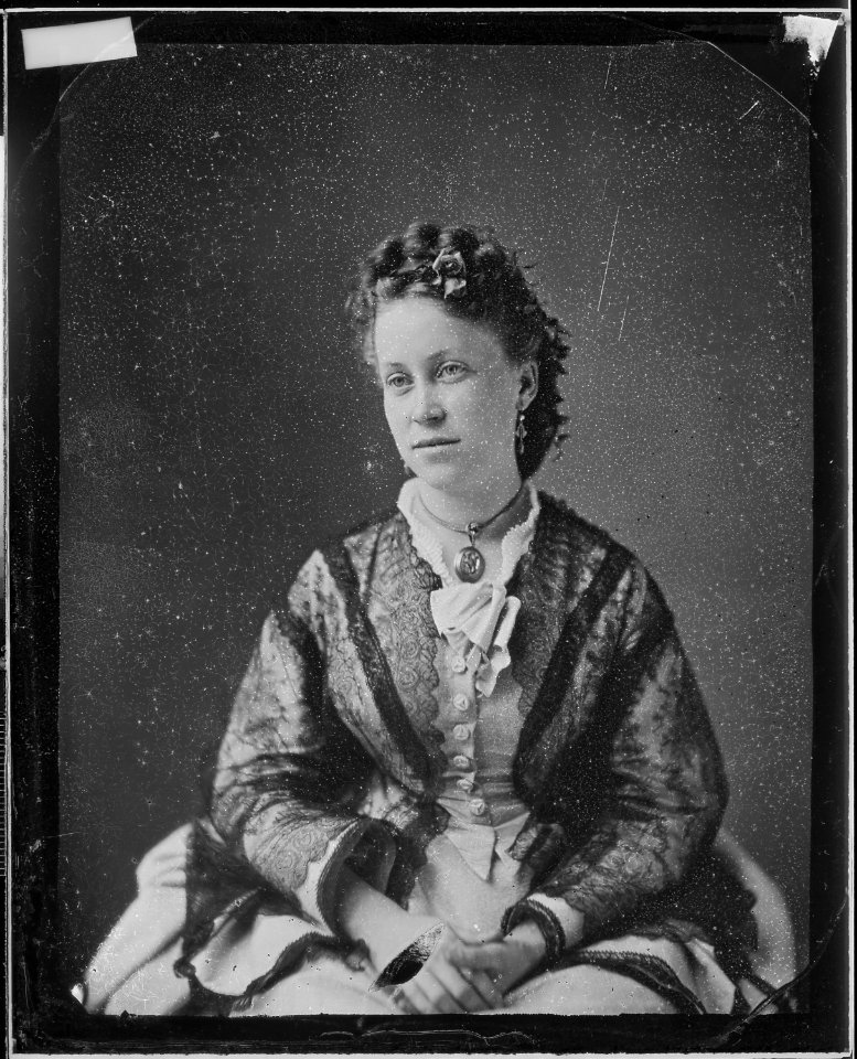 Miss Perkinson - NARA - 525942