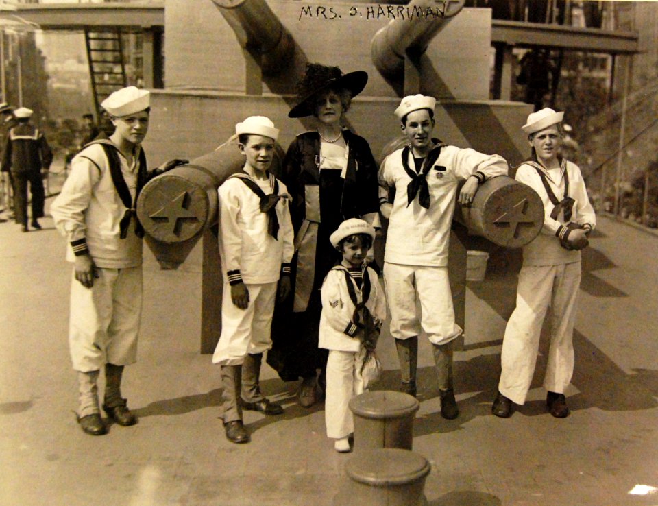 Miss O. Harriman and young sailors on board USS Recruit, New York, 1917-1920 (20212162496)