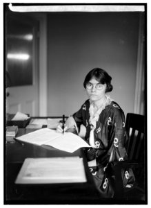 Miss R.D. DeBois LCCN2016846470