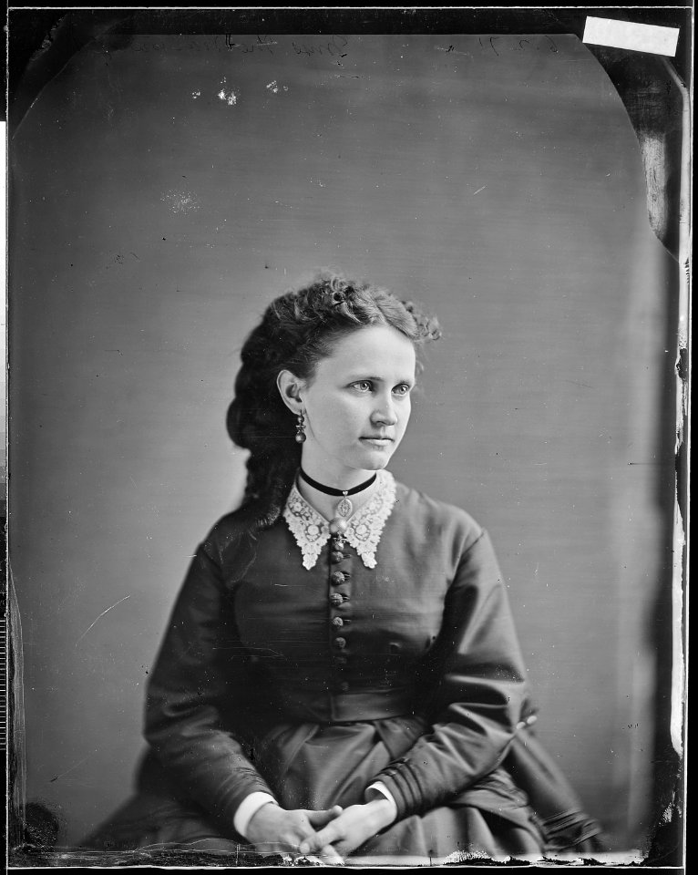 Miss Walton - NARA - 526454