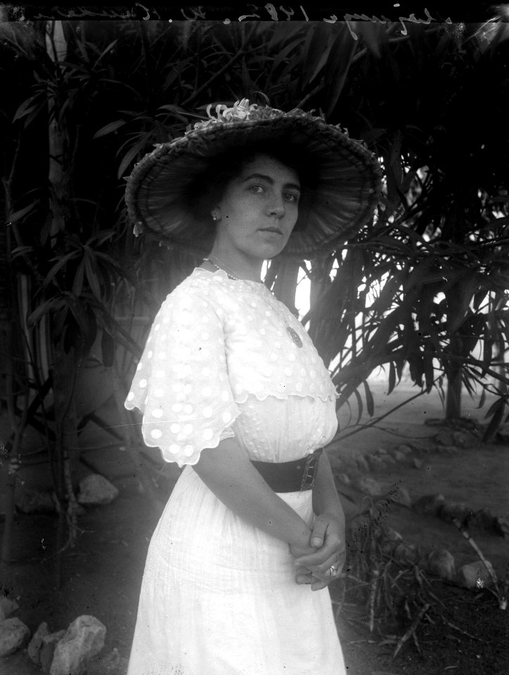 Mme Gasquets. Mahajunga, Majunga. Madagaskar - SMVK - 021944