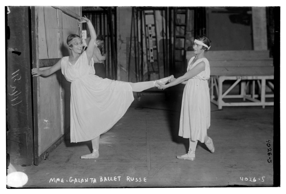 Mme. Galanta, Ballet Russe LCCN2014703013