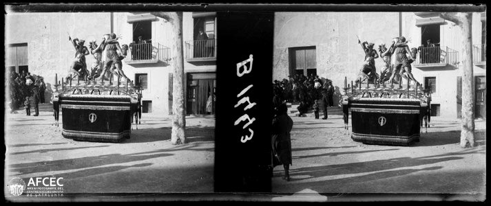 Misteri d'una processó de divendres Sant a Tarragona