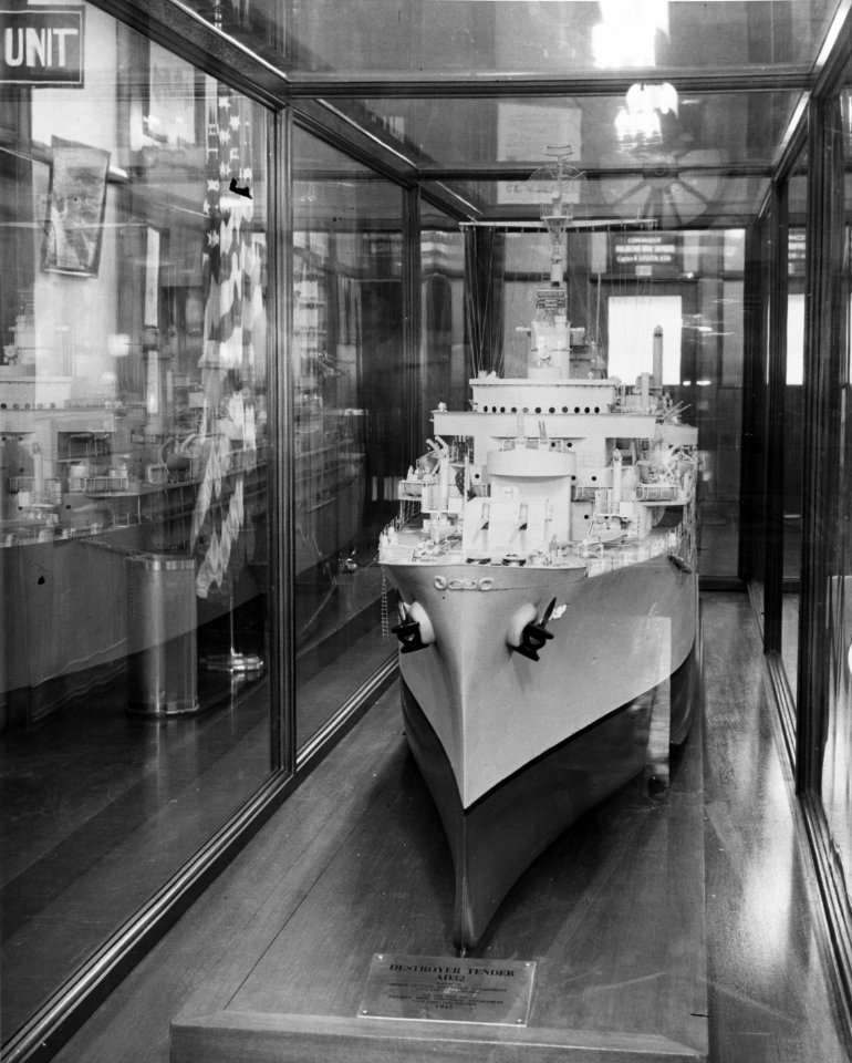 Model of USS New England (AD-32) 01