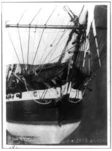 Model ship)- Close aboard (bow LCCN2002718628